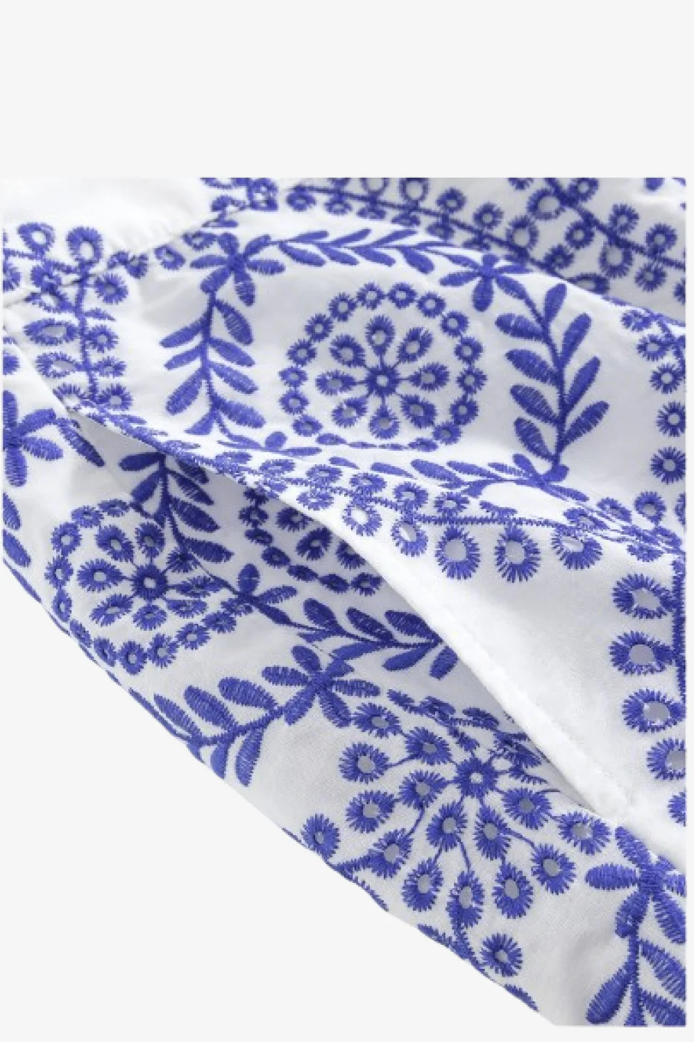 Fine China Embroidery Shorts - Image 6