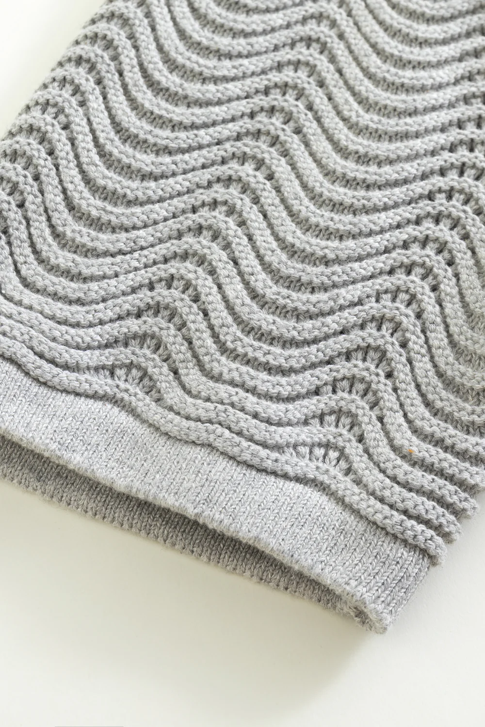 Grey Shale Stitch T-Shirt - Image 5