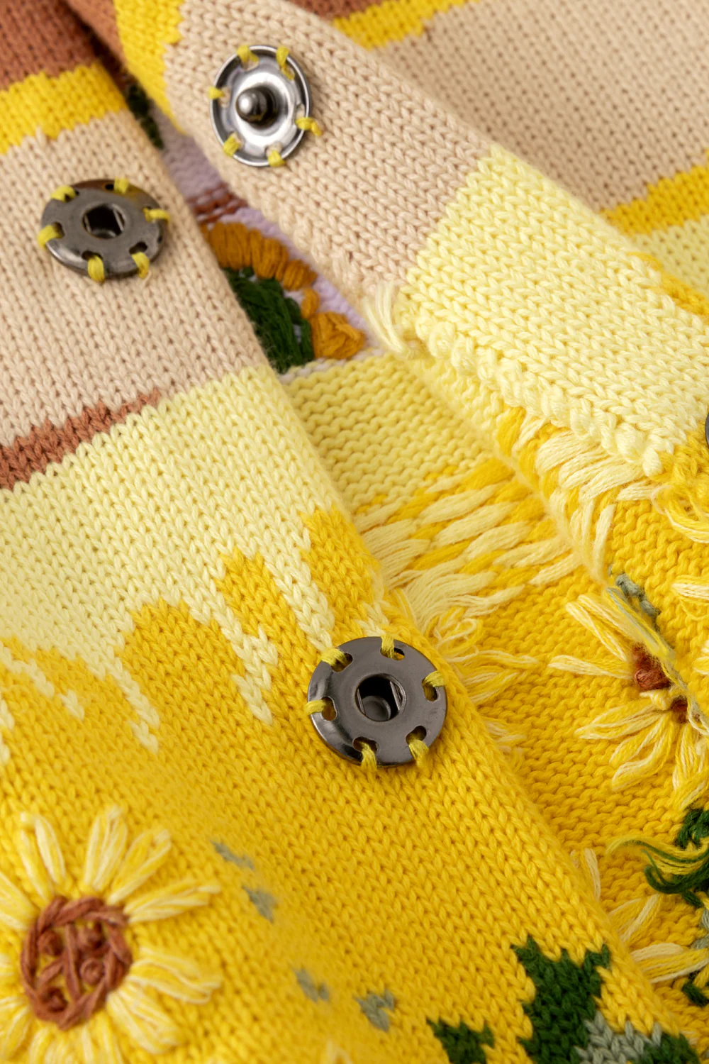 Intarsia Sunflower Cardigan - Image 7